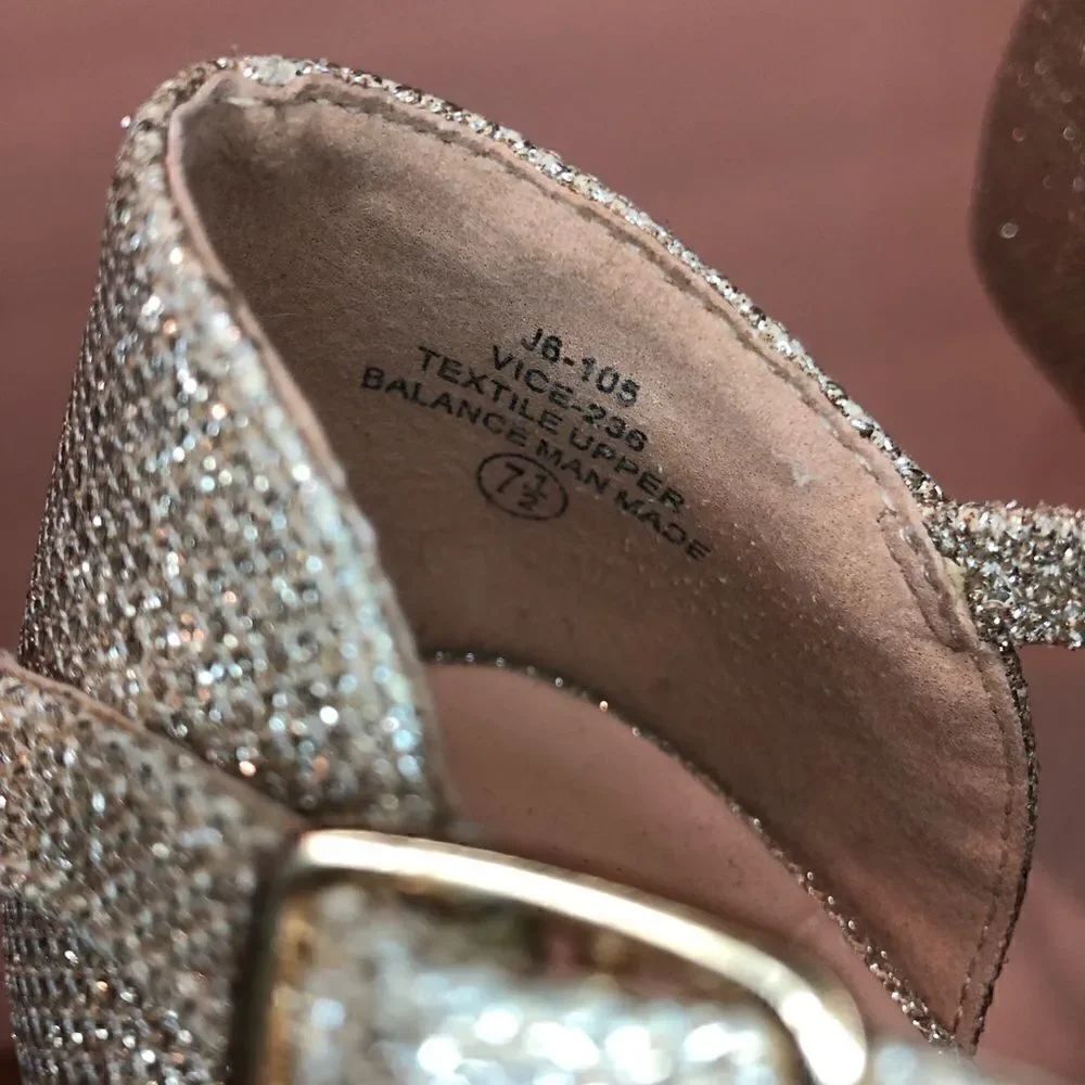 De Blossom Collection Alina nude/gold Strappy heels - Picture 9 of 15